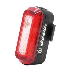 p150x00-feu-arriere-velo-usb-moon-sirius-rouge-noir-42x32x71-mm