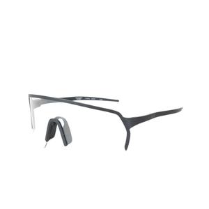 2s030240-lunettes-de-soleil-out-of-piuma-classic-black-photochromic-tu
