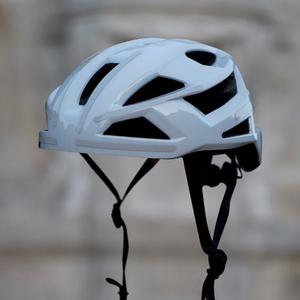 205531-autocollants-reflechissant-casque-reflective-berlin-blanc-tu