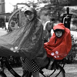 506691-poncho-protection-de-pluie-enfant-spad-de-ville-fulap-rouge-tu